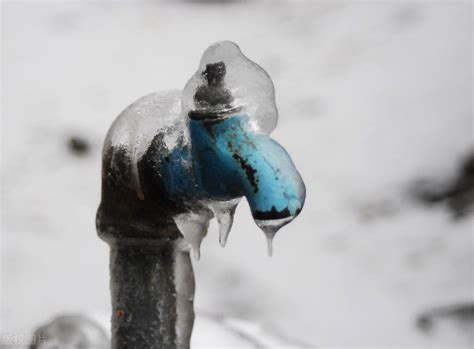 农村地区，寒冷冬天如何给水管防冻？要解决其实很简单|水管|防冻|农村_新浪新闻