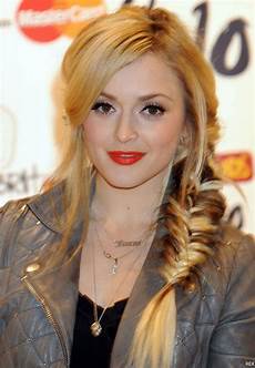 Hairstyles To Make You Look by 20 Gorgeous Hairstyles That Will Make You Look Younger Hairstyles To Make You Look