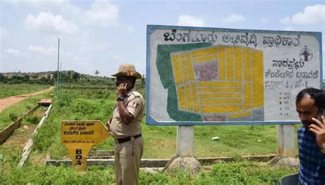 Nadaprabhu Kempegowda Layout site allottees in Bengaluru demand ...