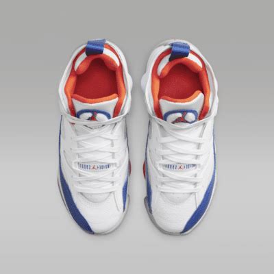Jumpman Two Trey Older Kids' Shoes. Nike IN