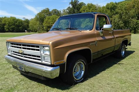 No Reserve: 1986 Chevrolet C10 Custom Deluxe for sale on BaT Auctions - sold for $20,750 on ...