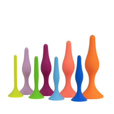 Woman having a powerful anal orgasm from a giant fucking machine inside her HD Wallpaper