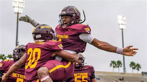 Football Stops Southern (La.), 45-14 - Bethune-Cookman University Athletics