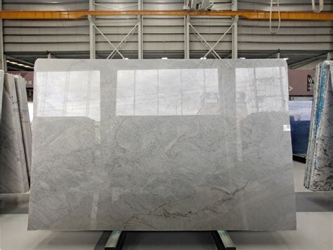 Luce di Luna Quartzite Slabs - M8856