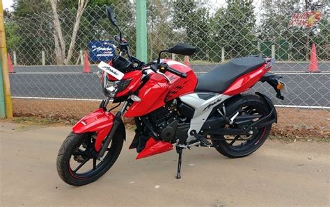 2018 TVS Apache RTR 160 4V Review, Performance, Mileage