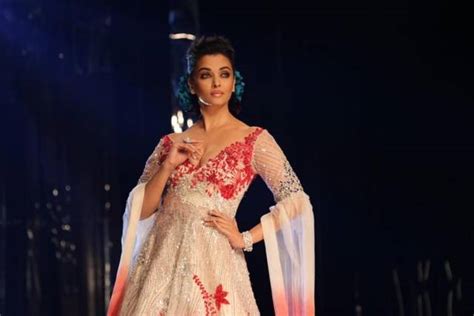 What Makes Manish Malhotra Dresses Look Class Apart? Find out as We ...