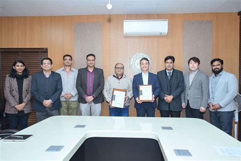 Samsung partners with IIT Kanpur for industry-ready student initiatives ...