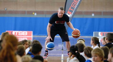 The Benefits of 1 on 1 Private Basketball Training and Coaching