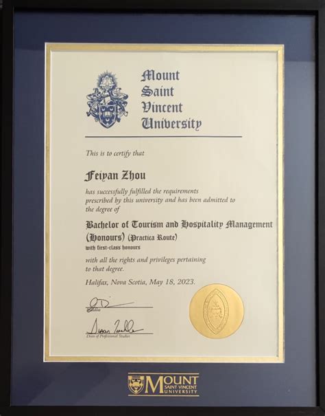 我院学子荣获加拿大圣文森山大学荣誉学士学位