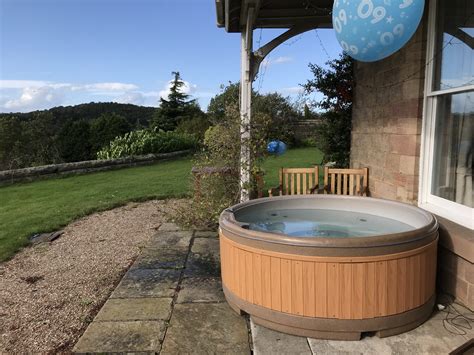 Hilton Hot Tub Hire | Real Hot Tub Rental