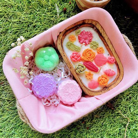 What Are Shower Steamers? Benefits, Uses & How to Use Them – Coral and Sky