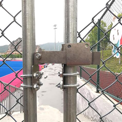 Chain Link Residential Strong Arm Double Gate Latch at Savannah Eades blog