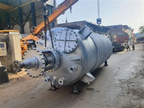 Reaction Vessel - Mild Steel Reactor Vessel Manufacturer from Ahmedabad