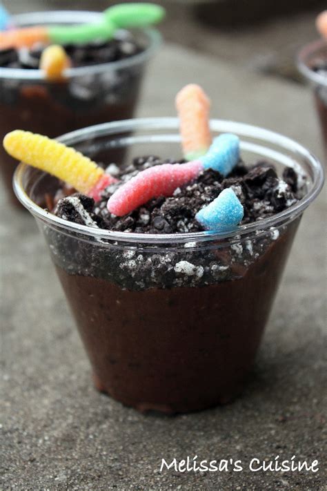 Melissa's Cuisine: Worms in the Dirt Dessert