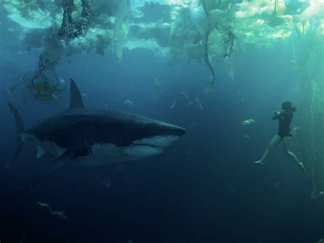 'Under Paris' is a Seine-sational French shark movie
