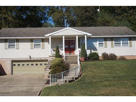 2807 Morningside Ave, Parkersburg, WV 26101 | Homes.com