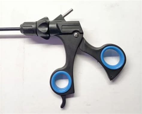 Laparoscopic Grasper - Laparoscopic Stryker Mini Alligator Grasper ...