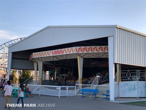 Himalaya at Western Playland | Theme Park Archive