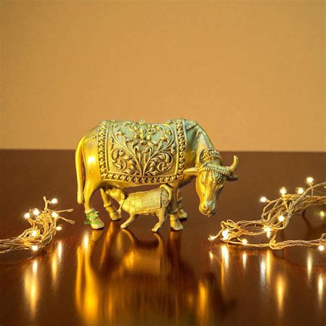 Brass Cow and Calf Idol | Kamdhenu Statue for Home Temple & Vastu – Ashopi