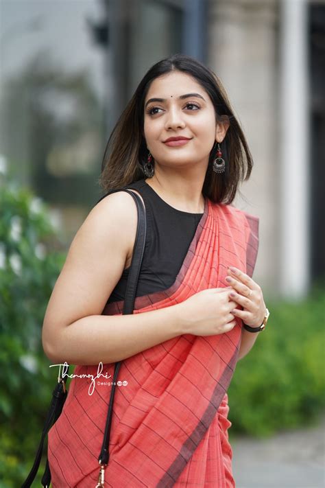 Shop Elegant Coral & Black Handloom Mangalagiri Cotton Saree