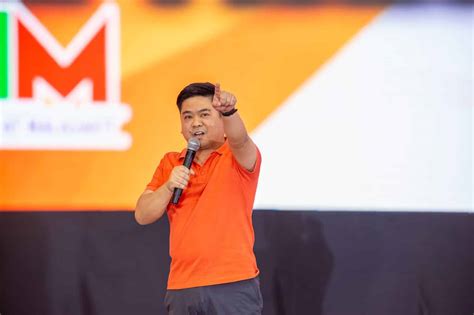 Malapitan leads Caloocan mayoral race in unofficial count