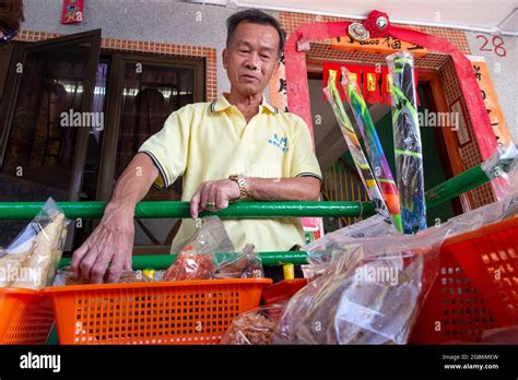 Shop Keeper 的图像结果