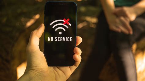 The end of cellular dead zones? Starlink beams first text messages to ...
