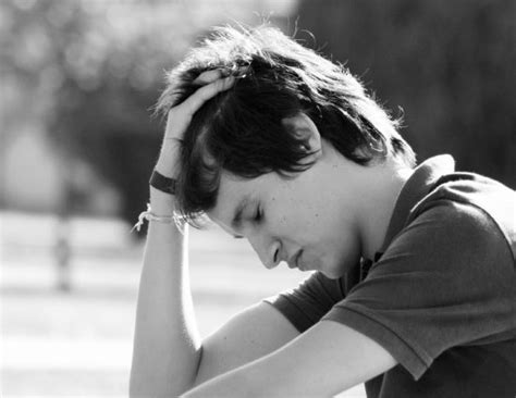 5 Things Not to Say to a Depressed Person - lifeberrys.com