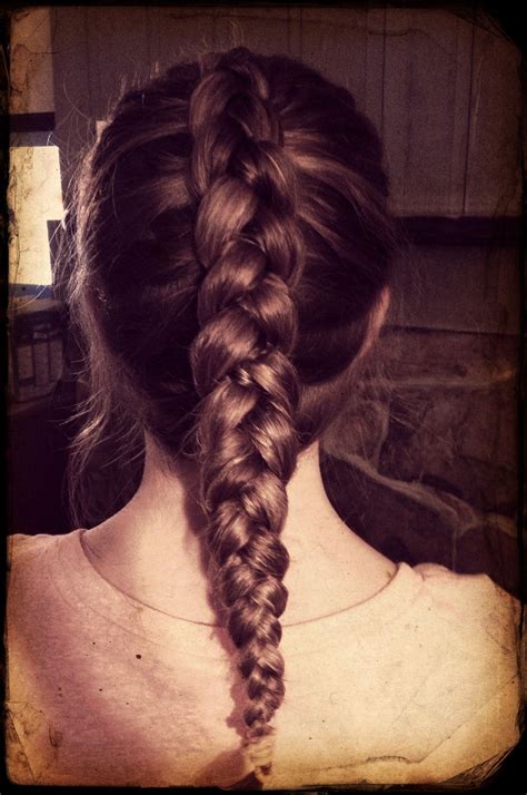 Inside Out French Braid Tutorial 的图像结果