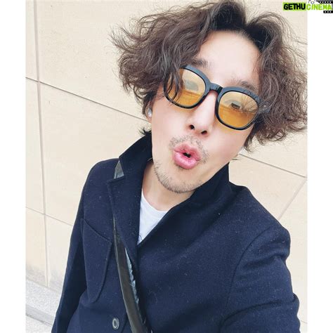 Dong Hyun-bae Wiki, Biography, Age, Photos, Spouse and more