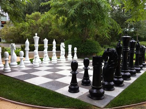 THE PLEASURE OF CHESS… LARGE OUTDOOR CHESS SETS! | Outdoor, White ...