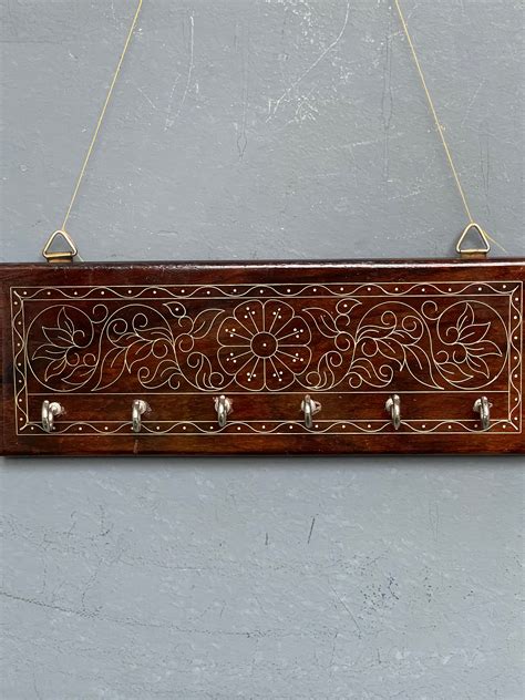 Brass inlay - Tarkashi art Indian rose wood (Sheesham) key hanger ...