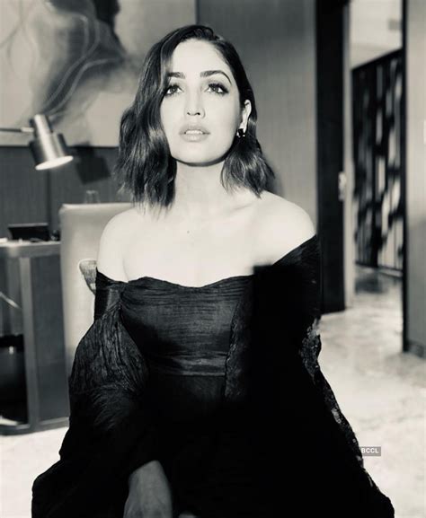 Yami Gautam sheds her 'sweet & simple' image with these glamorous ...