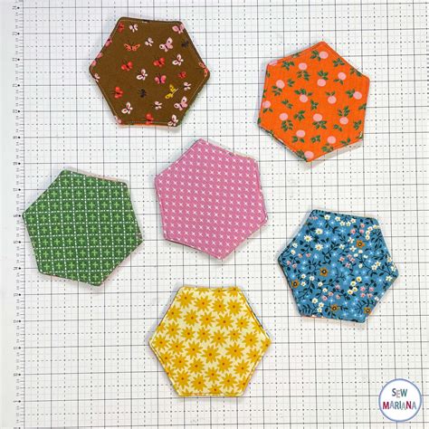 Hexagon Coaster Project Quilt Tutorial 的图像结果