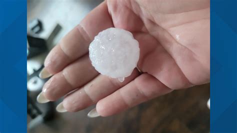 Severe thunderstorms in San Antonio brings hail | kens5.com