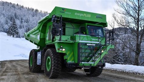 No Charging Required For This World’s Largest Electric Vehicle ...