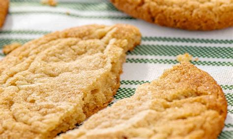 Edibles vs. Smoking: Costs, Effects, and Product Comparisons