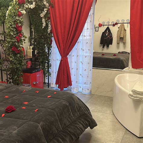 JACUZZI ROOMS VATICAN MUSEUM (Rome) - B&B Reviews, Photos, Rate ...