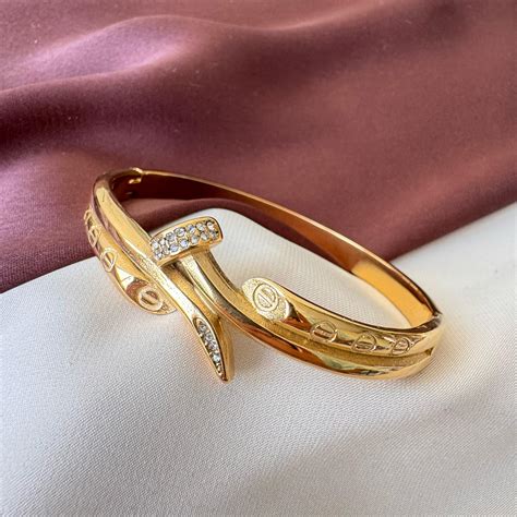 TFC Size 2.6 Royal Era Gold Plated Bracelet Bangle