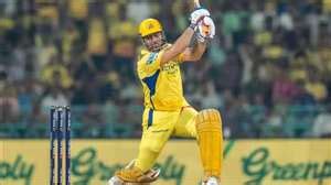 MS Dhoni को लगी चोट, क्या खेल पाएंगे IPL 2025 के बचे हुए मैच? फैंस में ...