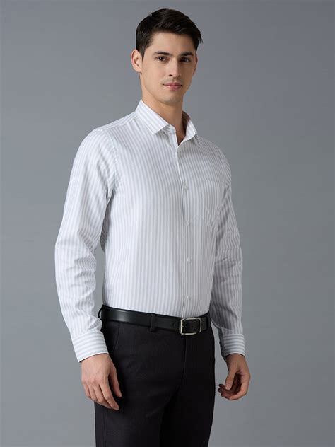 White & Grey Dobby Stripe 100% Cotton Slim Fit Formal Full Sleeve Shir