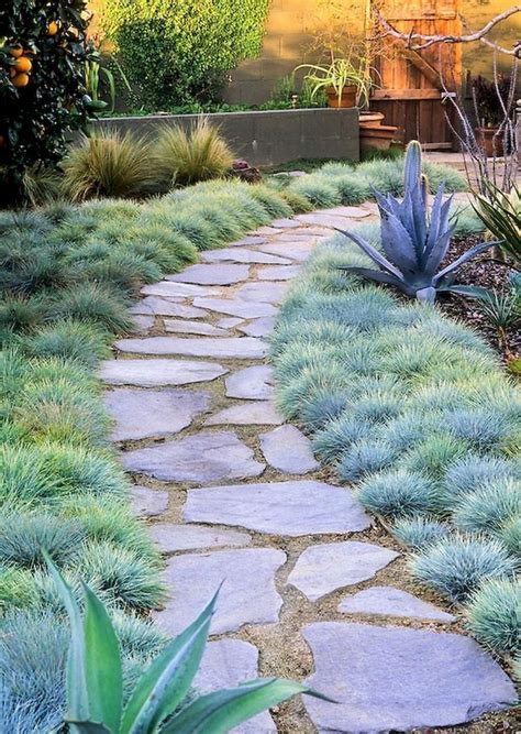 Terraced Front Yard Walkway