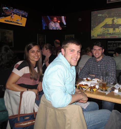 Trivia Night Buffalo Wild Wings : The buffalo wild wings brand is bold ...