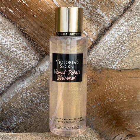 Shop Victoria's Secret Velvet Petals Shimmer Fragrance Mist in Australia