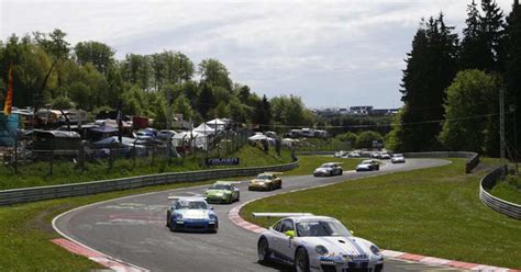 Jaap van Lagen souverän zum Start-Ziel-Sieg - Porsche Carrera Cup ...