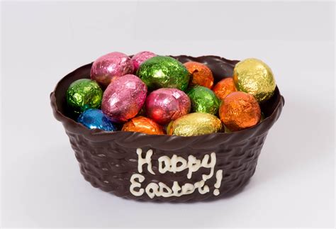 Dark Chocolate Easter Baskets Small 2.5oz Easter Basket With Foiled