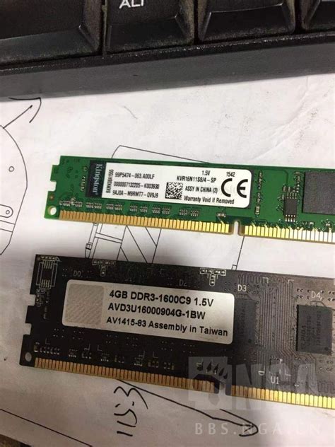 三星DDR3 4G 1333笔记本内存条。请高手看看这个三星内存条是真是假？不胜感激。_百度知道