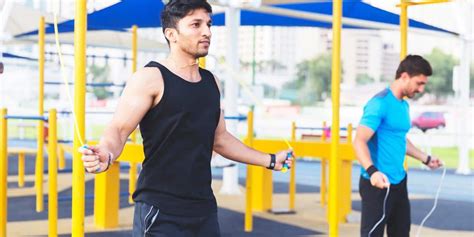 Enjoy beach activities in Dubai | Visit Dubai