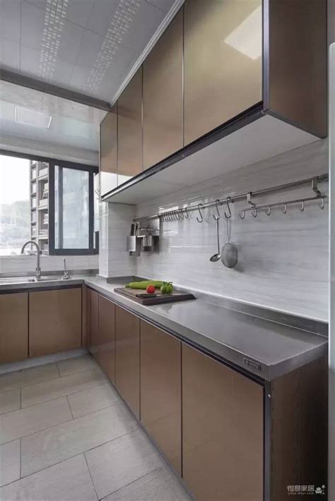 厨房装修橱柜台面高度尺寸标准分析 - 装修保障网