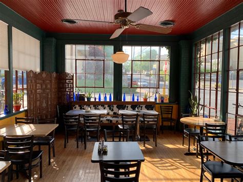 BLUE MOON CAFE, Shepherdstown - Restaurant Reviews, Phone Number ...